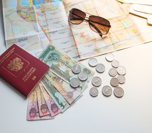 در سفر به دبی چه پولی ببریم؟