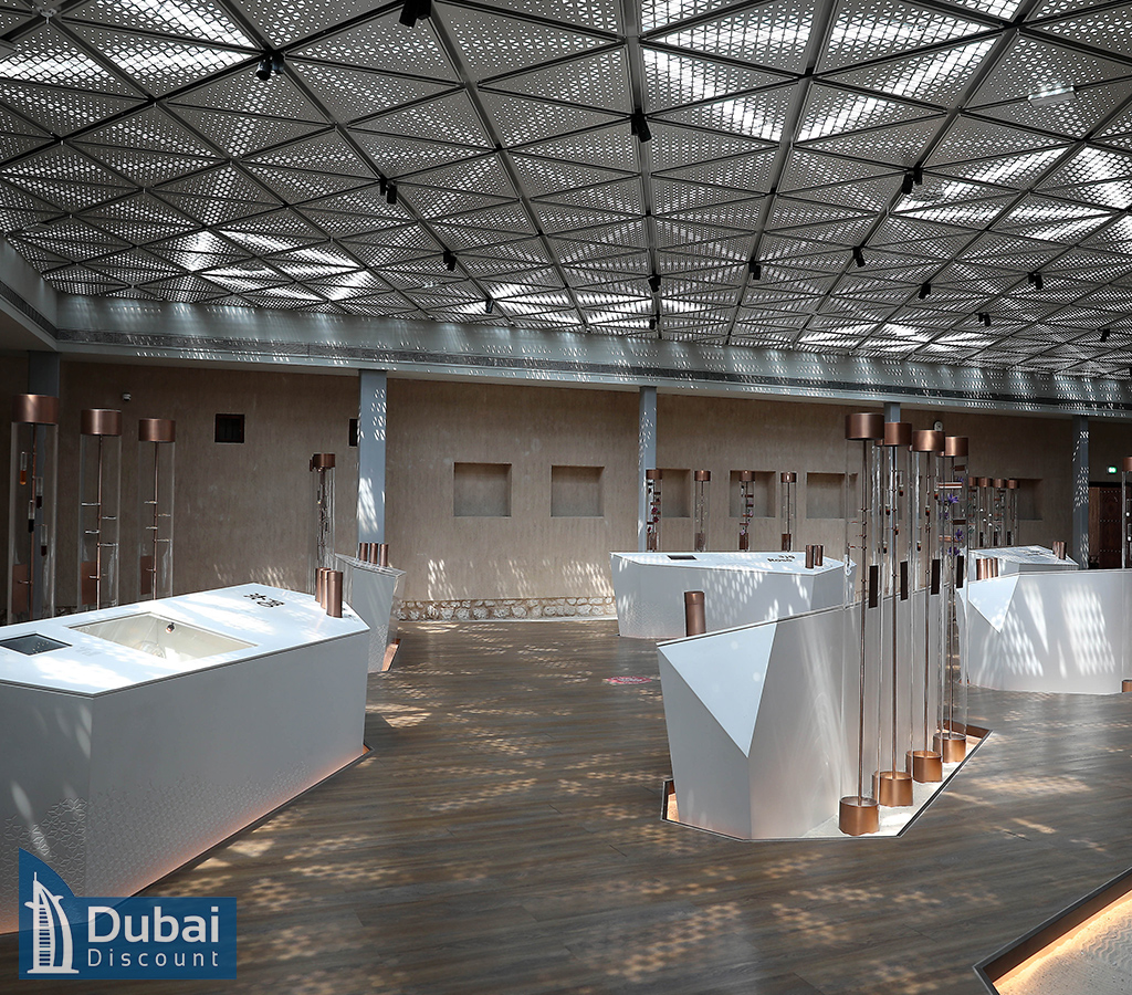 هزینه تور موزه عطر دبی (تور موزه آل شیندقا)