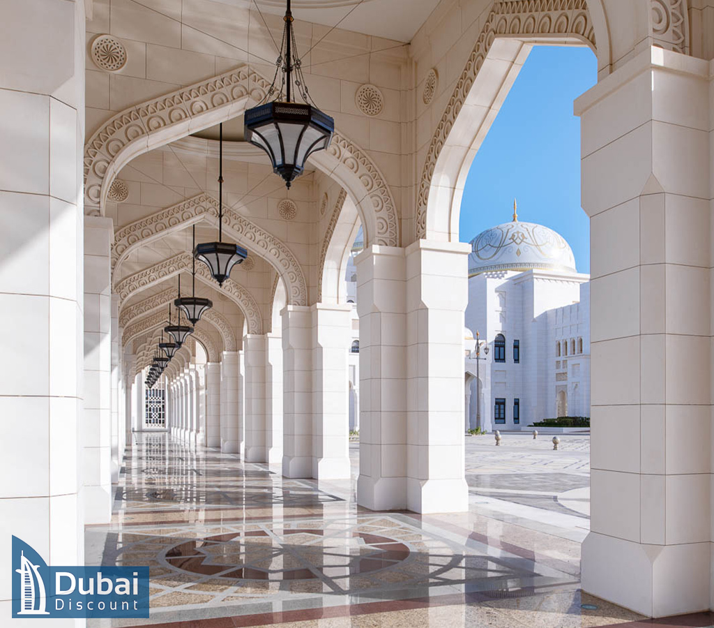 تور بازدید از قصر الوطن