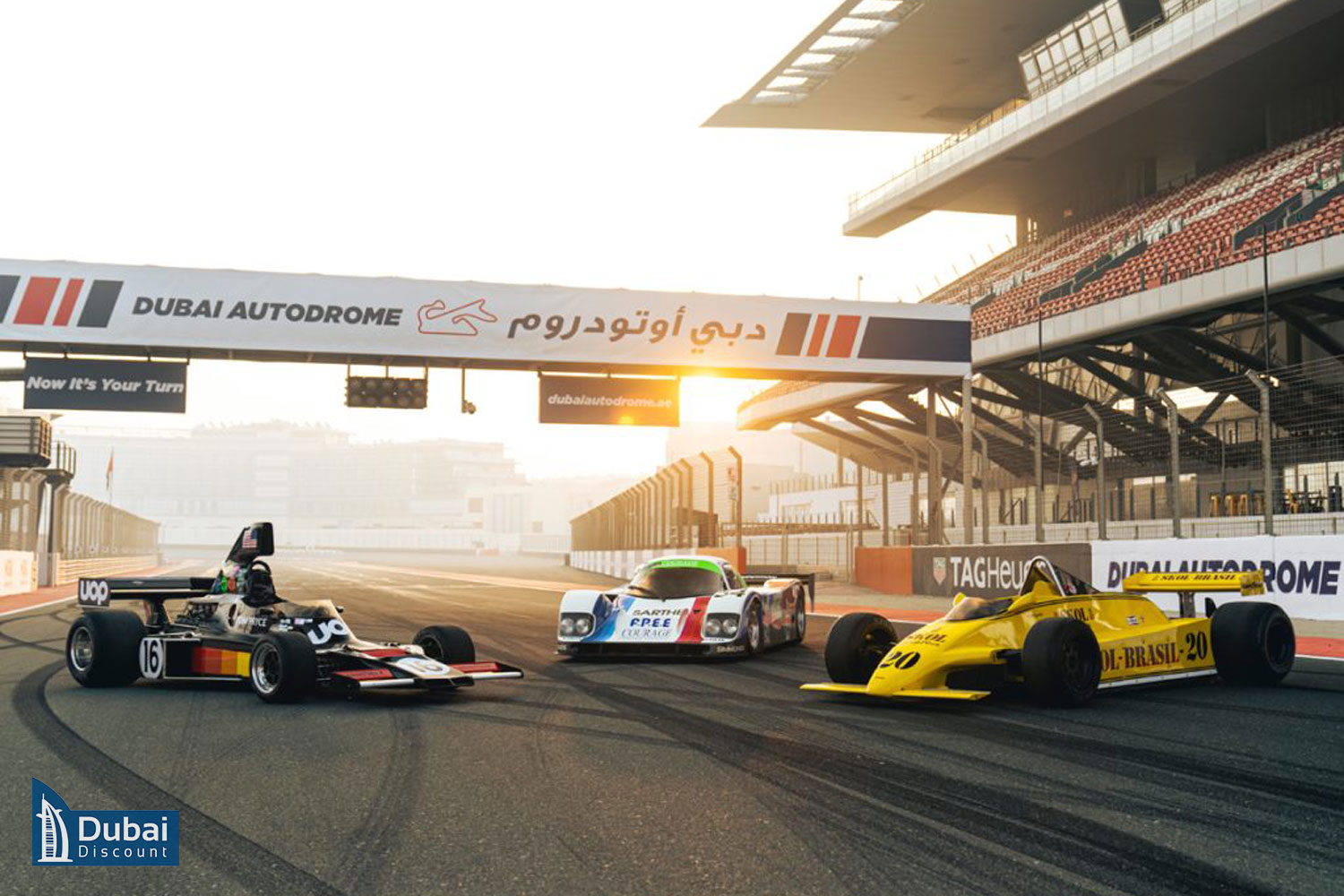 قیمت بلیط پیست اتومبیل رانی اتودروم دبی