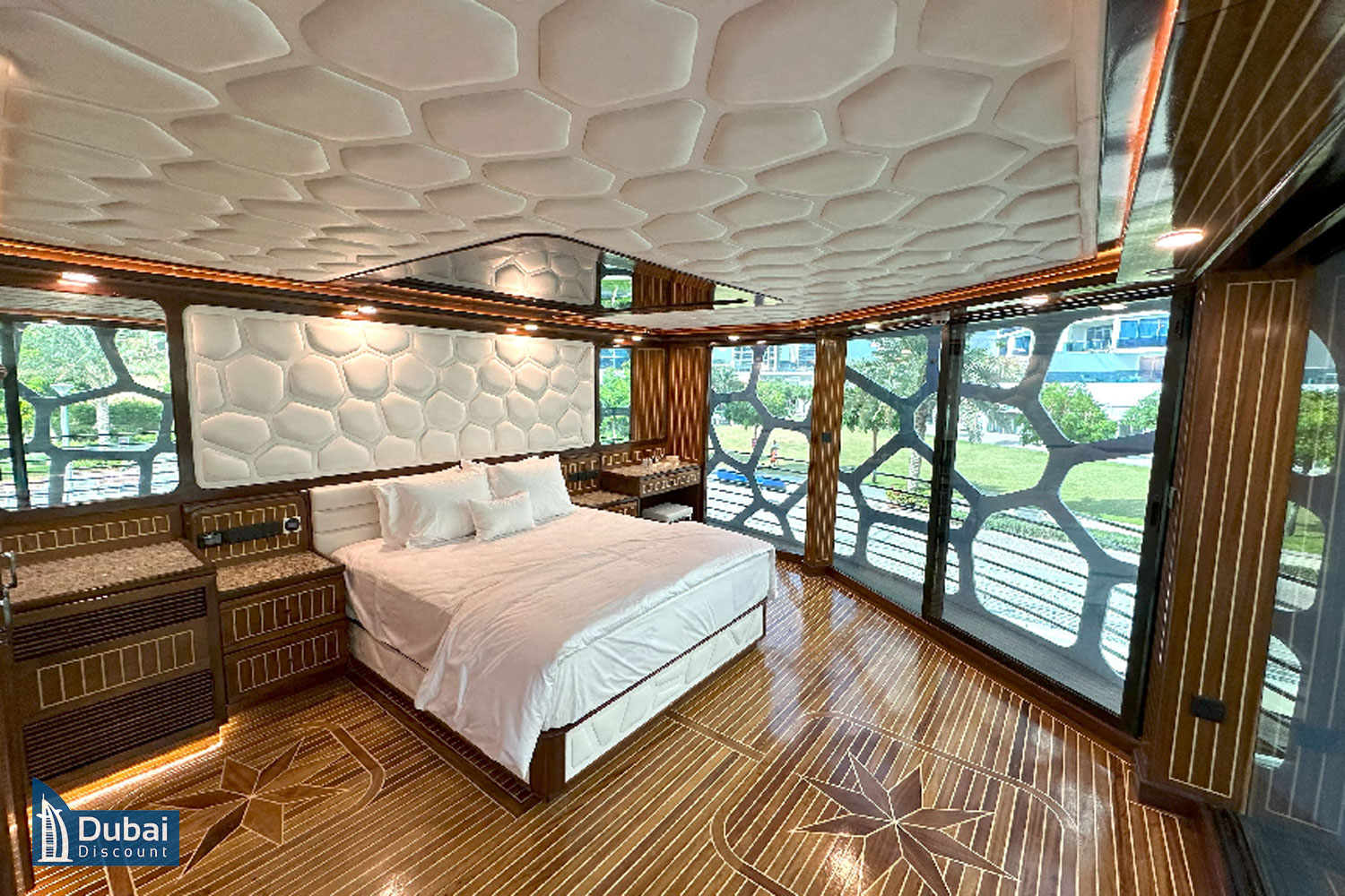 کابین کشتی ارکید دبی