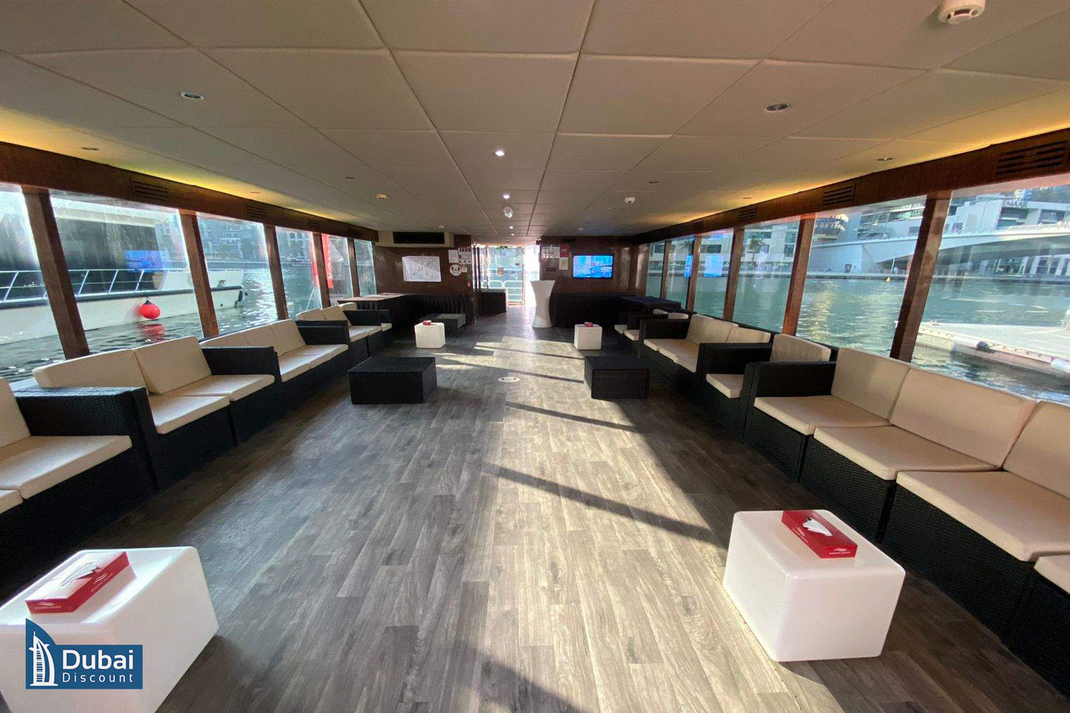 خرید بلیط و قیمت تور 1 ساعته کشتی یات عین دبی