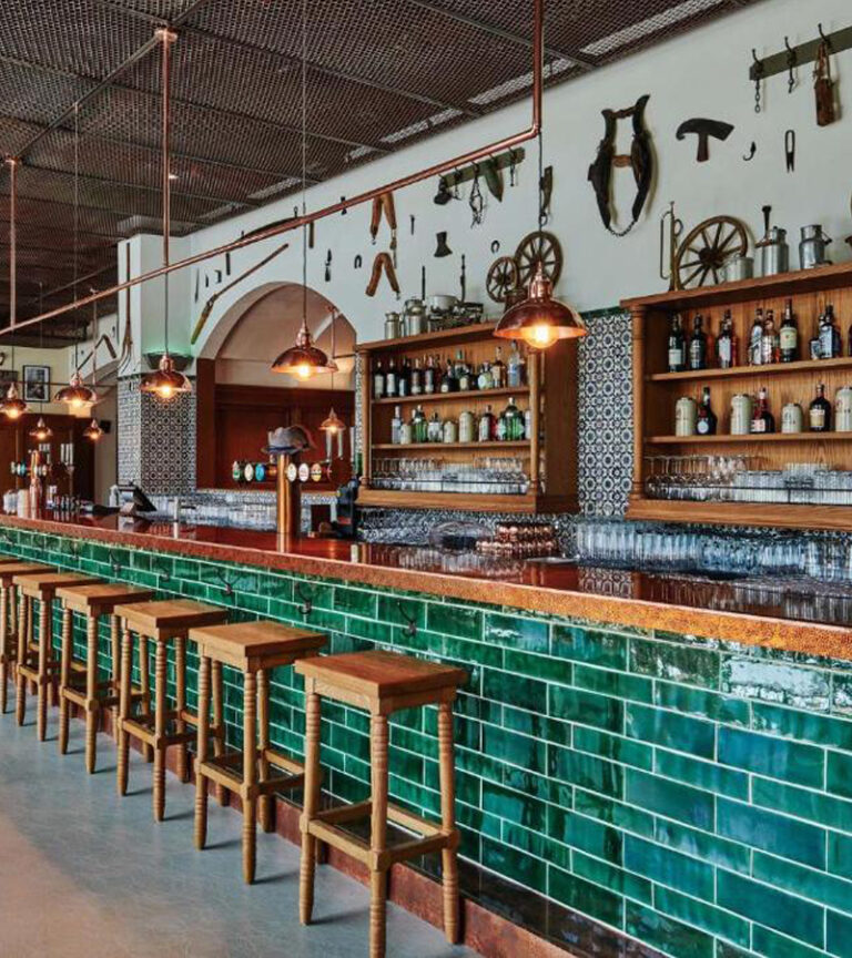 رستوران هتل 25ساعت