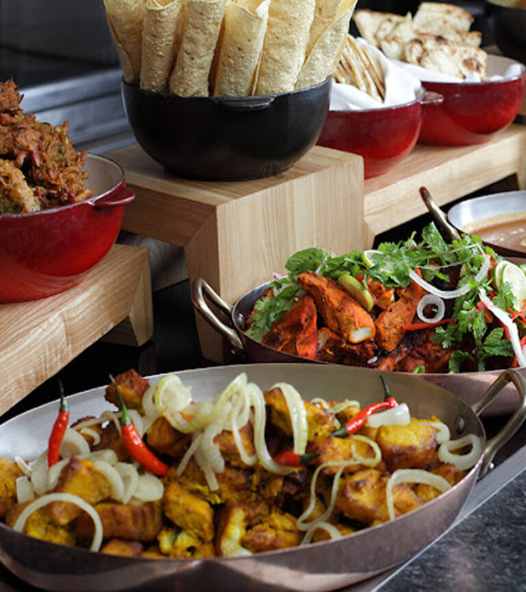 صبحانه هتل تاورز روتانا