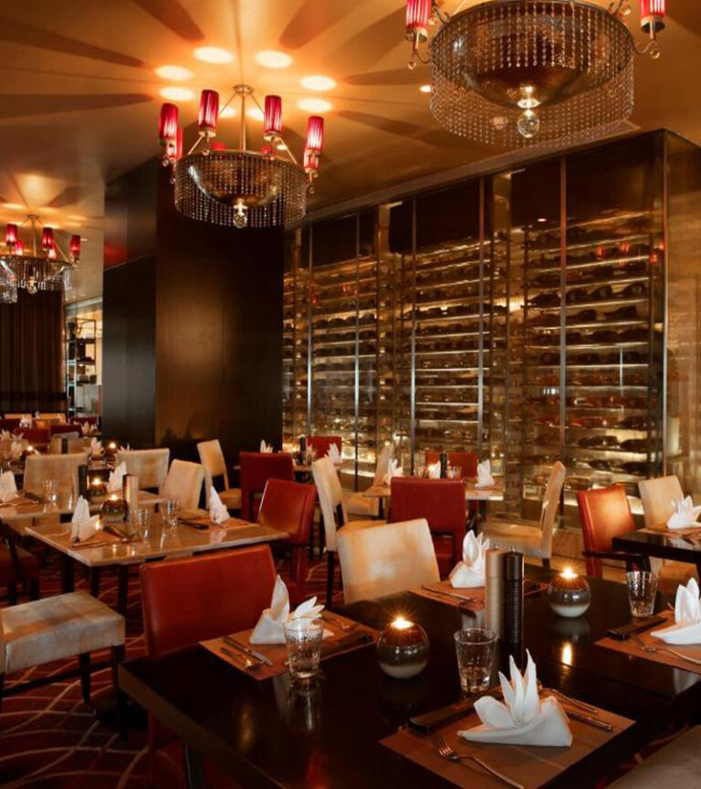 رستوران هتل تاورز روتانا دبی