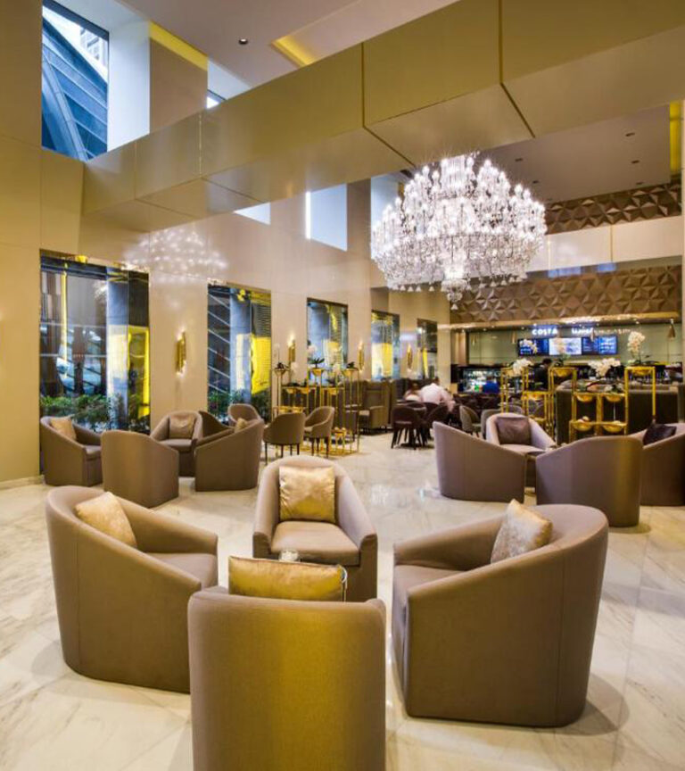 لابی هتل د تاور پلازا