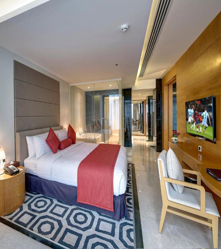 اتاق هتل رویال کانتیننتال-2