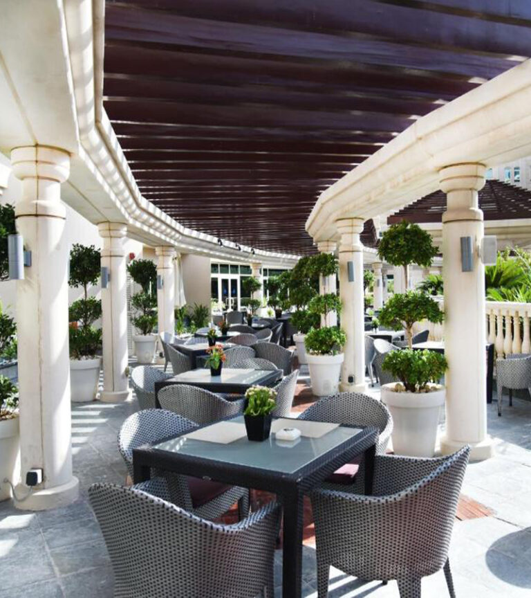 فضای سبز هتل سوئیس المروج