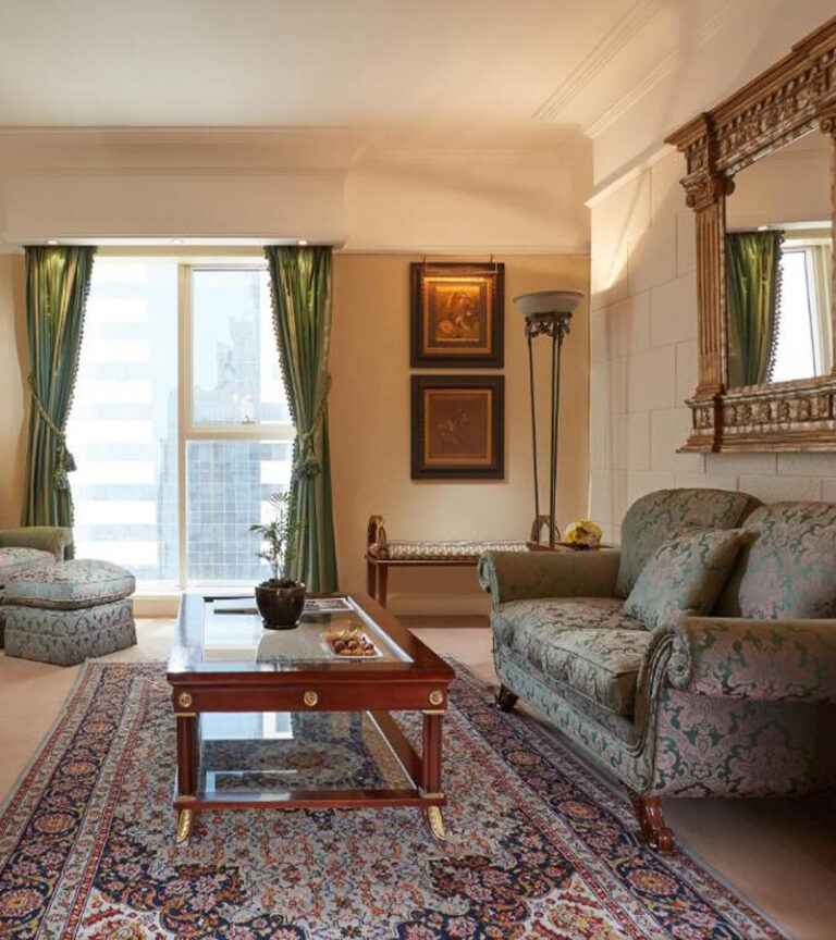 سوئیت هتل میلنیوم پلازا داون تاون