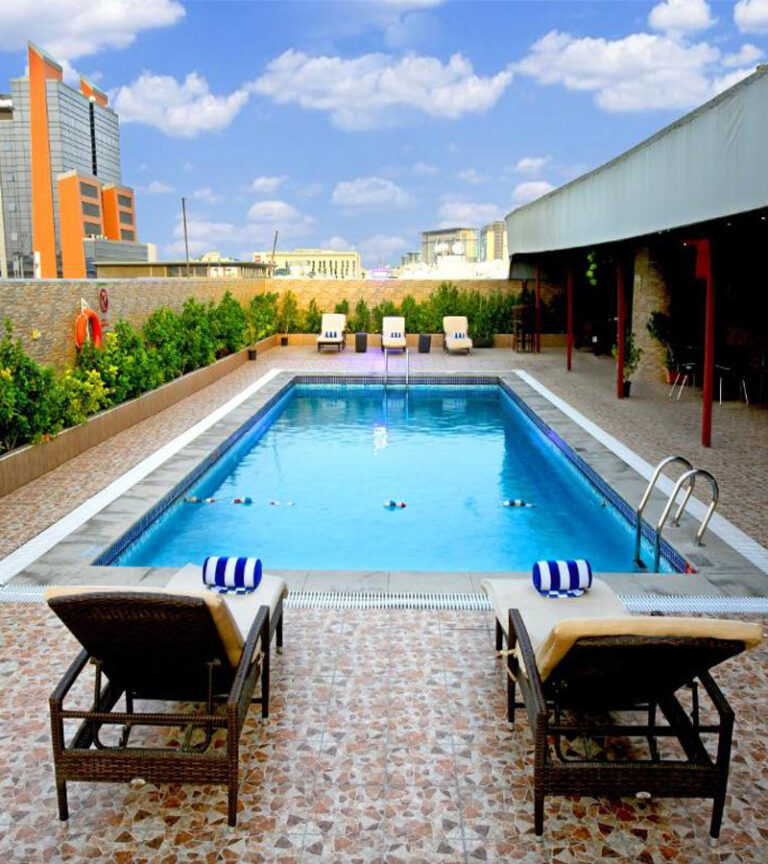 استخر هتل ویژن ایمپریال