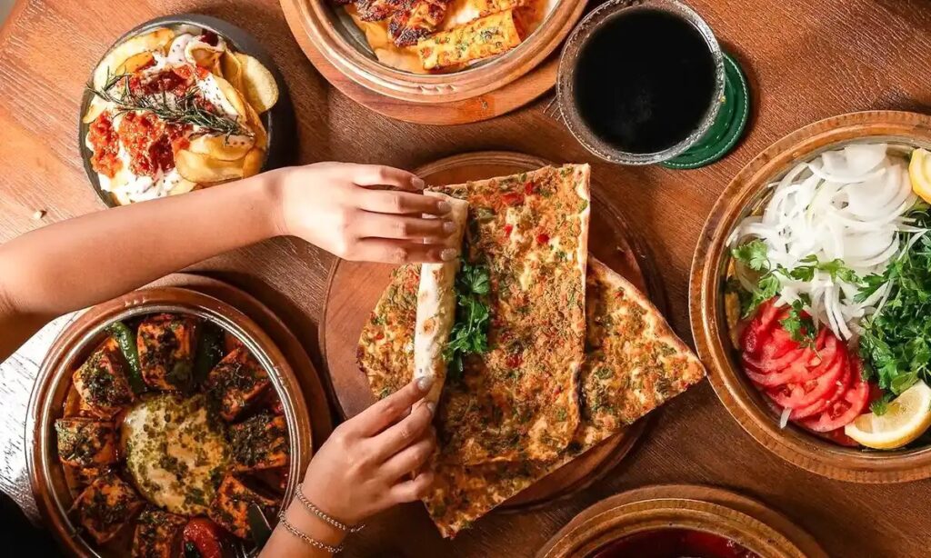 معرفی غذاهای سنتی دبی