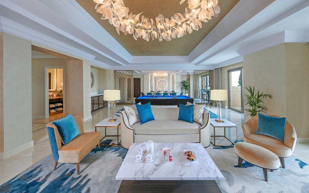 راهنمای کامل اجاره سوئیت در دبی؛ هزینه‌ها، مناطق محبوب و بهترین گزینه‌ها