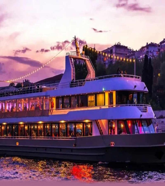 قوانین تور کروز بسفر با شام لوکس