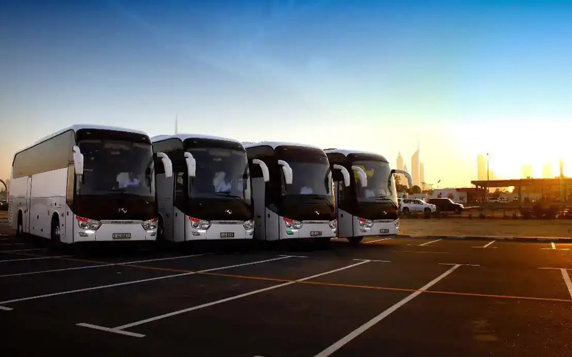 خدمات اجاره اتوبوس در دبی برای ترانسفر فرودگاهی و گردشگری