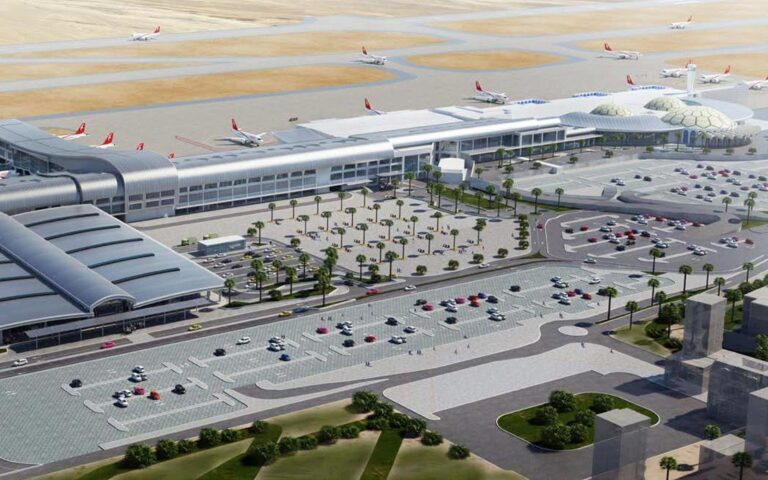 راهنمای فرودگاه شارجه (SHJ): امکانات، ترمینال‌ها و مسیر دسترسی